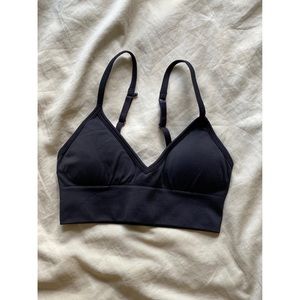 Lululemon bra